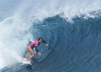 Caroline Marks Surf Champion